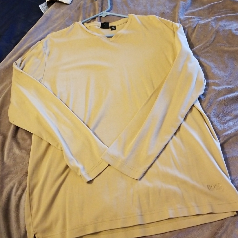 Hugo boss long sleve tan v neck